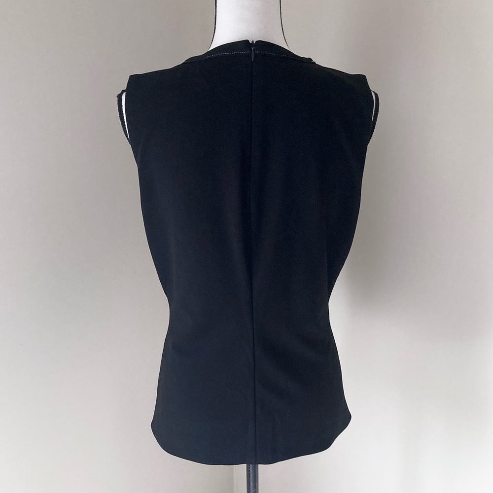 White House Black Market Black Crepe Shell Size L - Picture 8 of 11